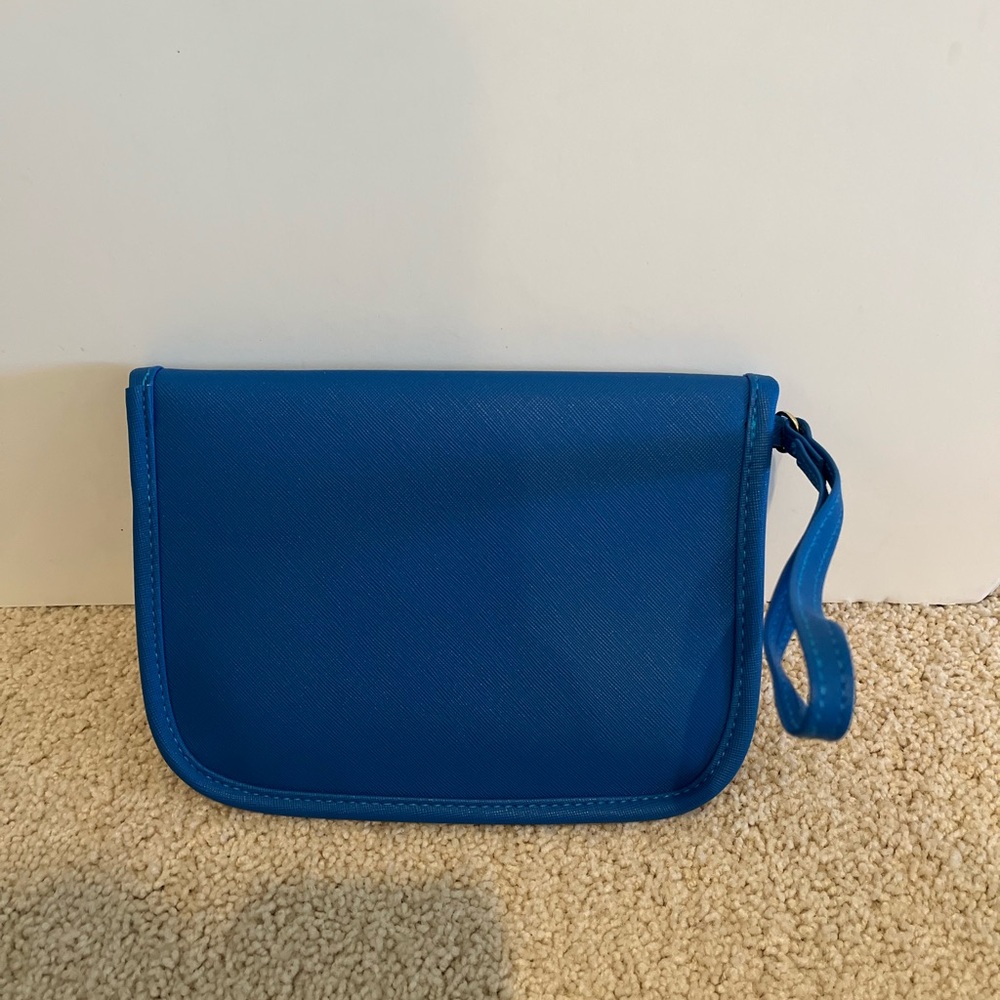 Neiman Marcus tote with pouch - Picture 4 of 5